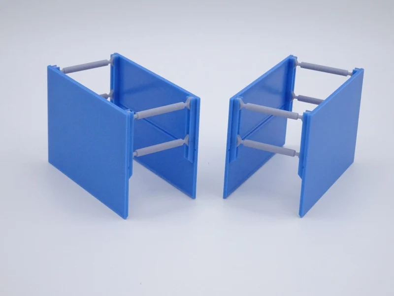 Verbaubox, Verbaukasten - Maßstab H0 1:87 - 3 Stück - Platte 40x28mm - Farbe: himmelblau
